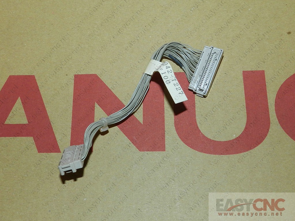 2042-T227 L=100 Fanuc cable new