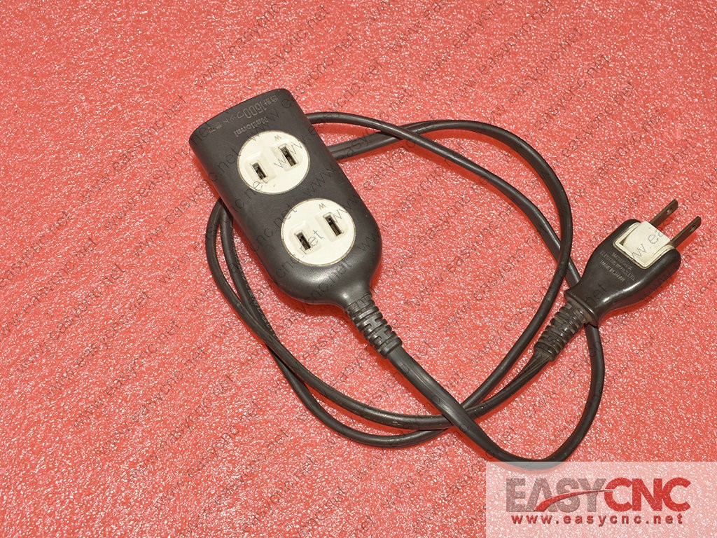 41-19082 15A 125V MATSUSHITA PLUG used