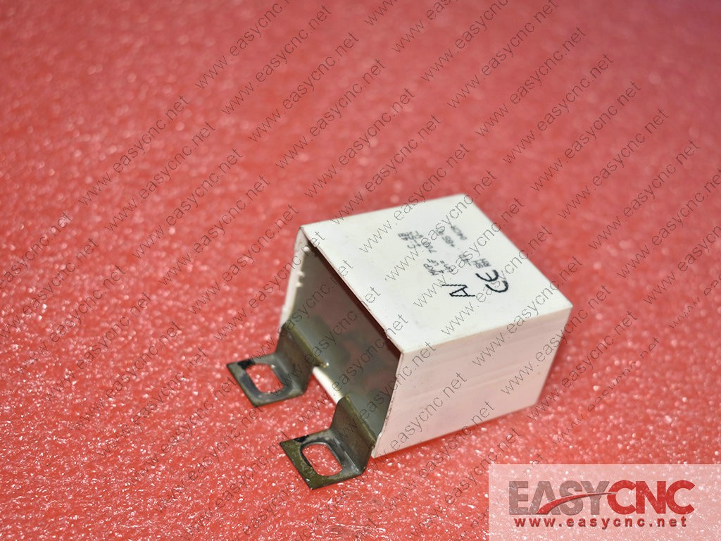 700V4UF capacitor used