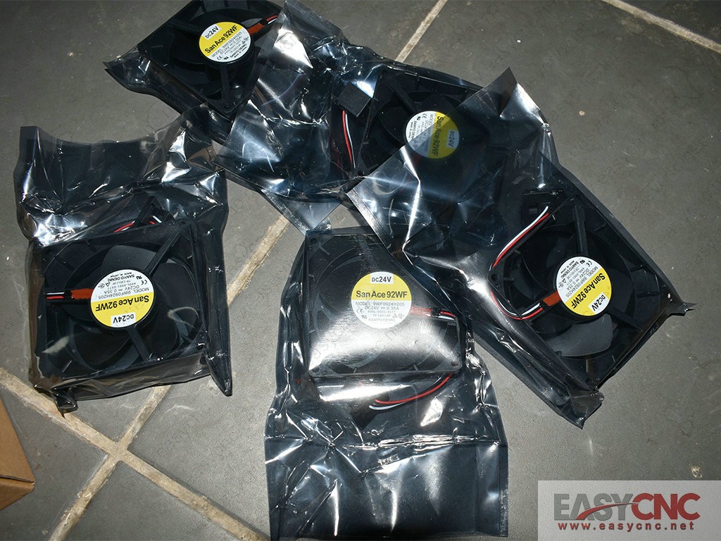 9WF0924H205 Sanyo fan new