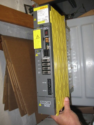 A06B-6096-H205 Fanuc servo amplifier module fssb SVM2-20/40 used