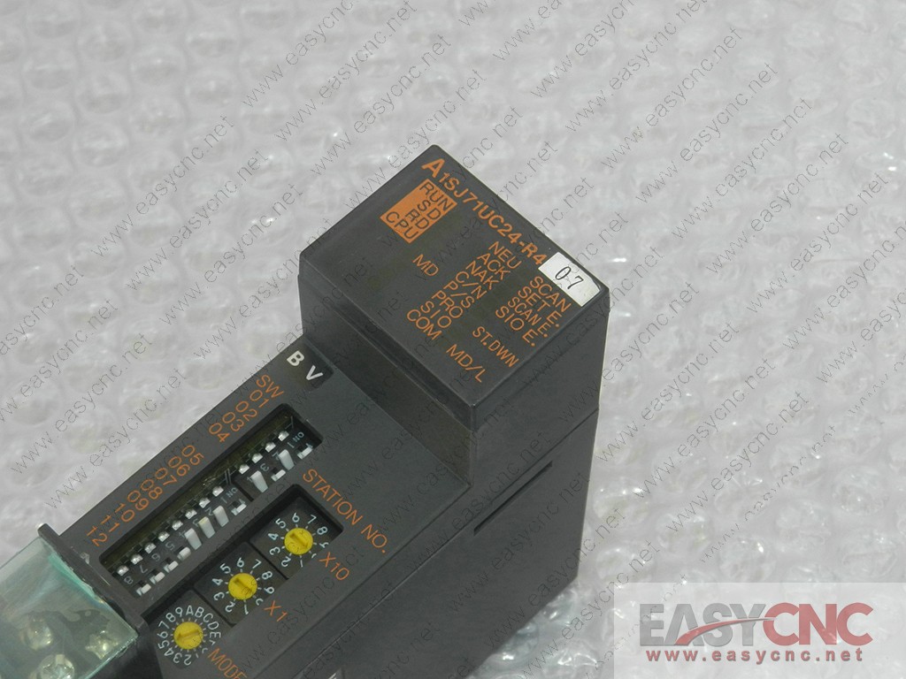 A1SJ71UC24-R4 Mitsubishi rs-422/rs-485 unit used