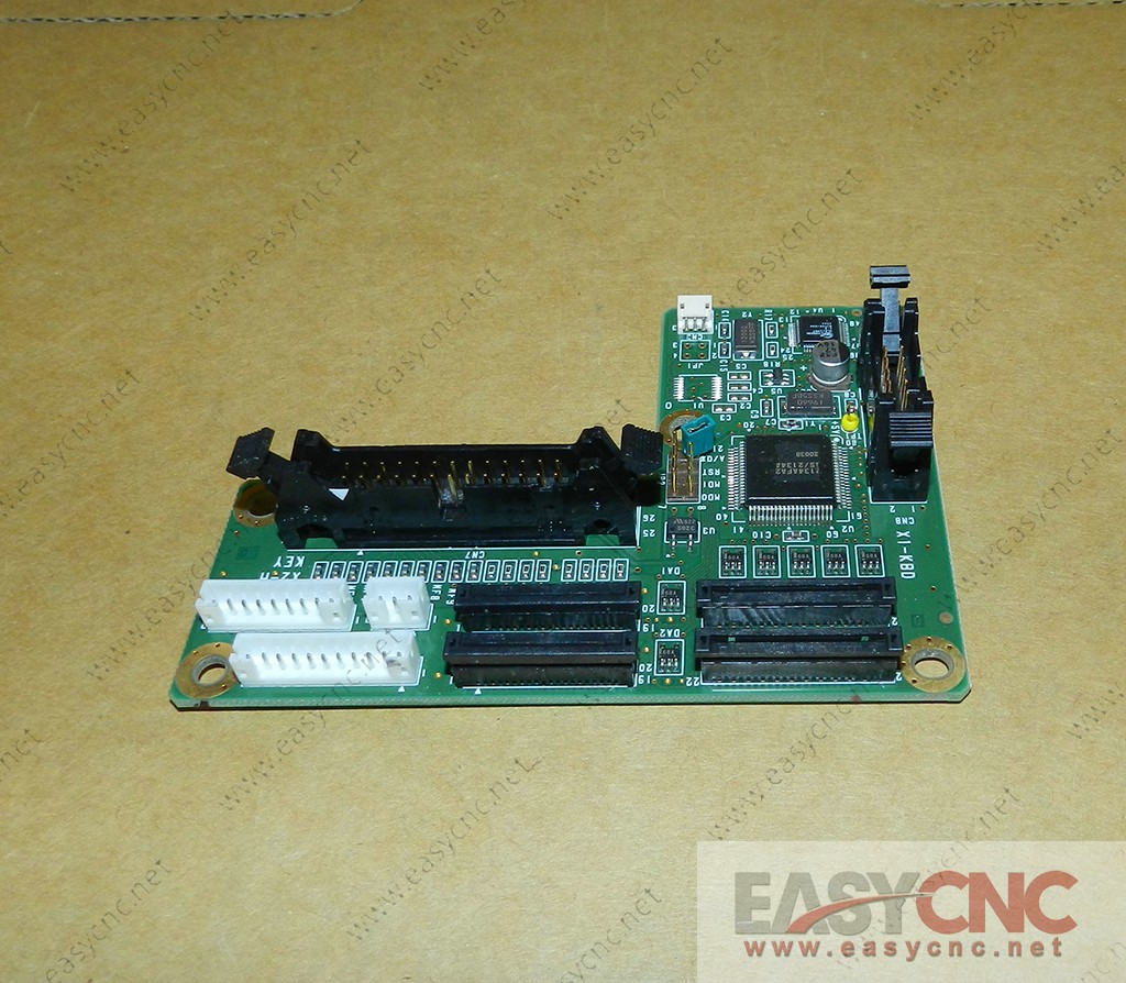 D05018B DIGITAL KEYENC-HB used