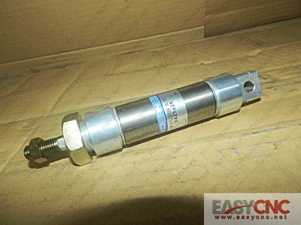 DA25X25 KOGANEI AIR CYLINDER SLIM used