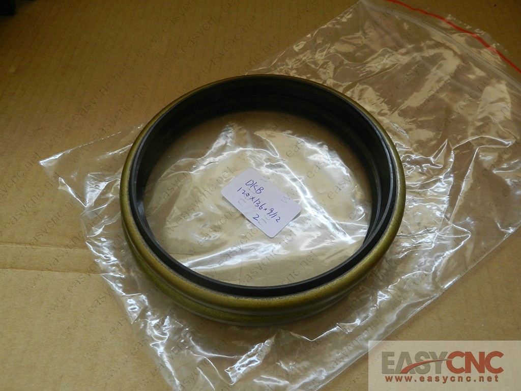 DKB120*136*9/12 Oil seal new