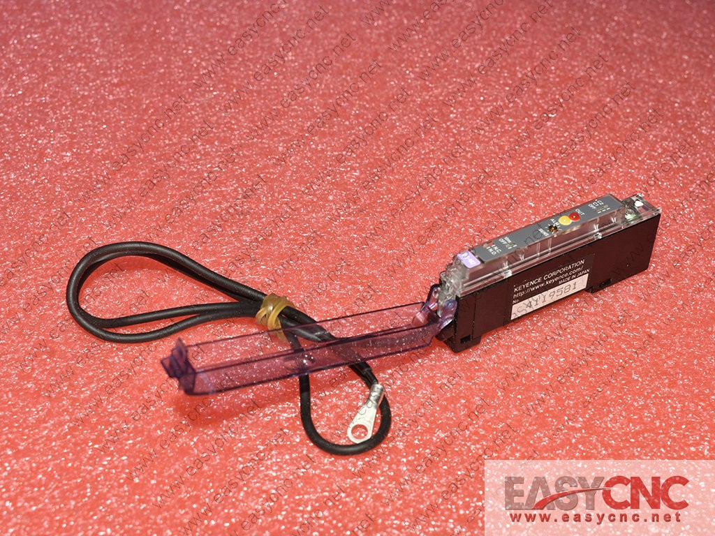 ES-M2 Keyence proximity amplifier used