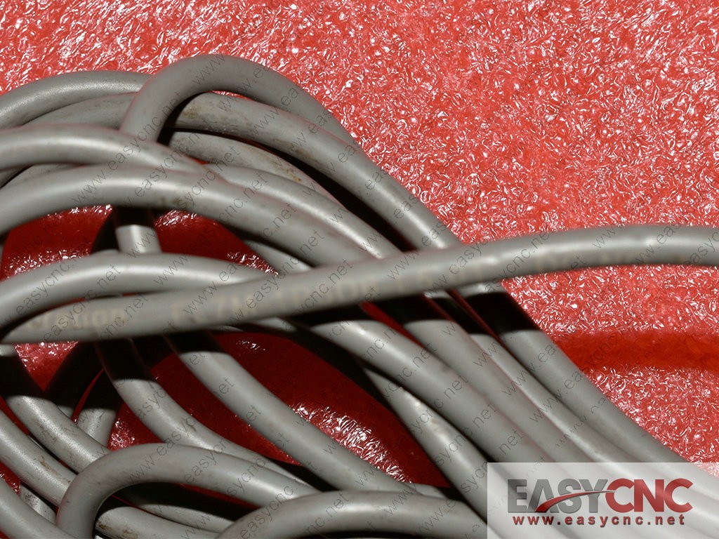 FL7M-1P5D6-L5 Azbil sensor used