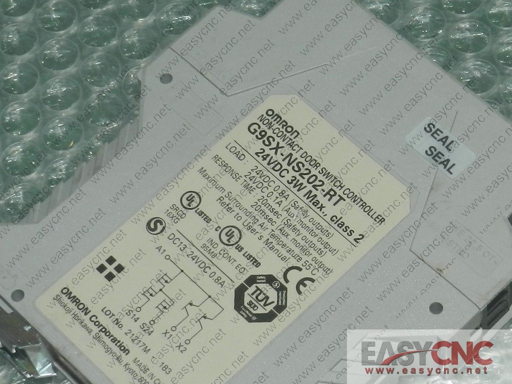 G9SX-NS202-RT Omron non-contact door switch controller used