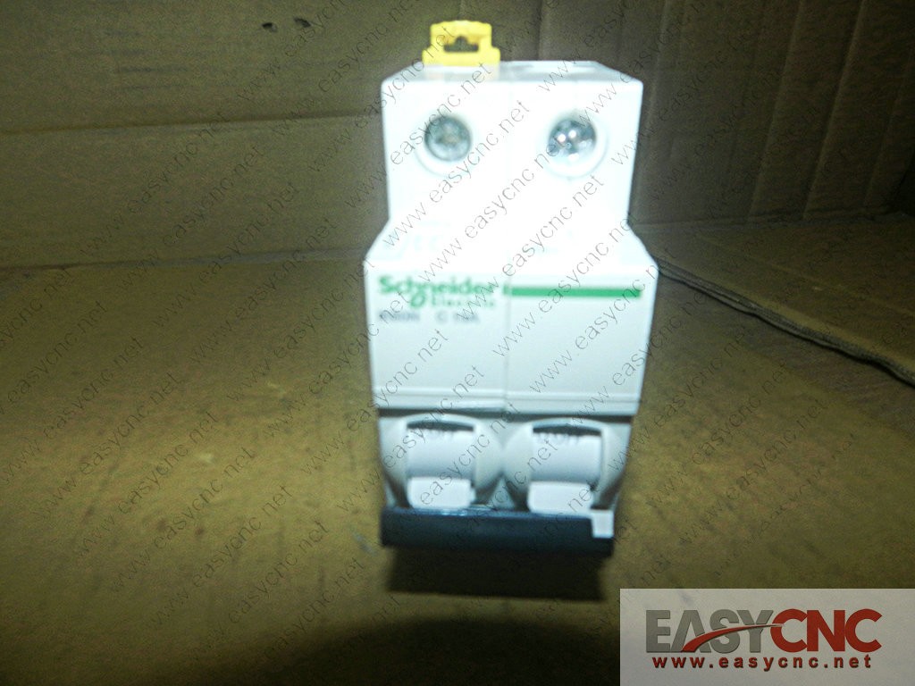 IK60N SCHNEIDER Circuit Breaker used