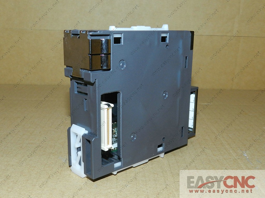 LJ71C24 Mitsubishi melqicL serial communication unit new