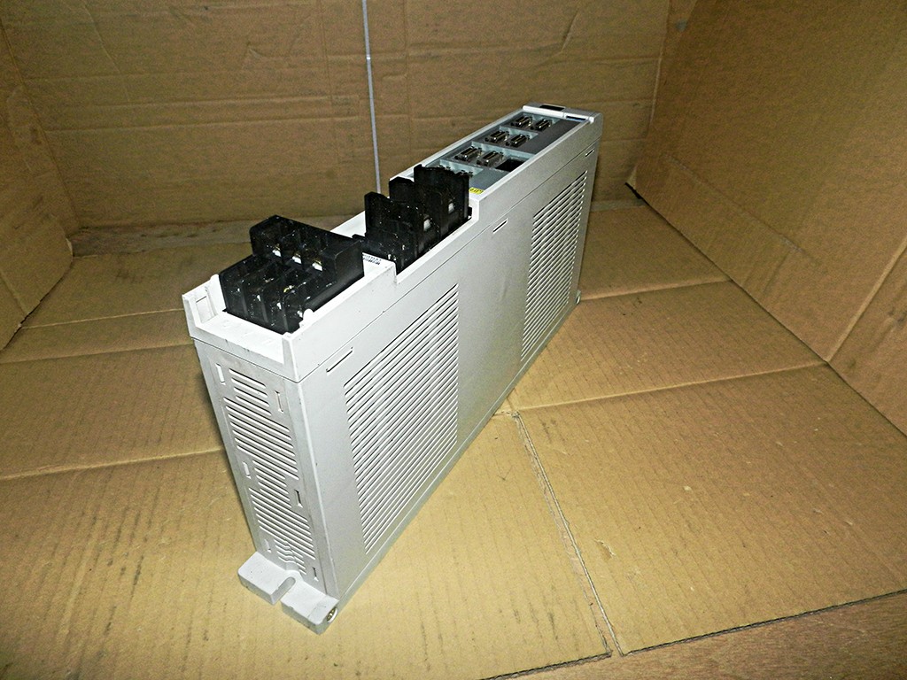 MDS-B-V2-0303 Mitsubishi servo driver used