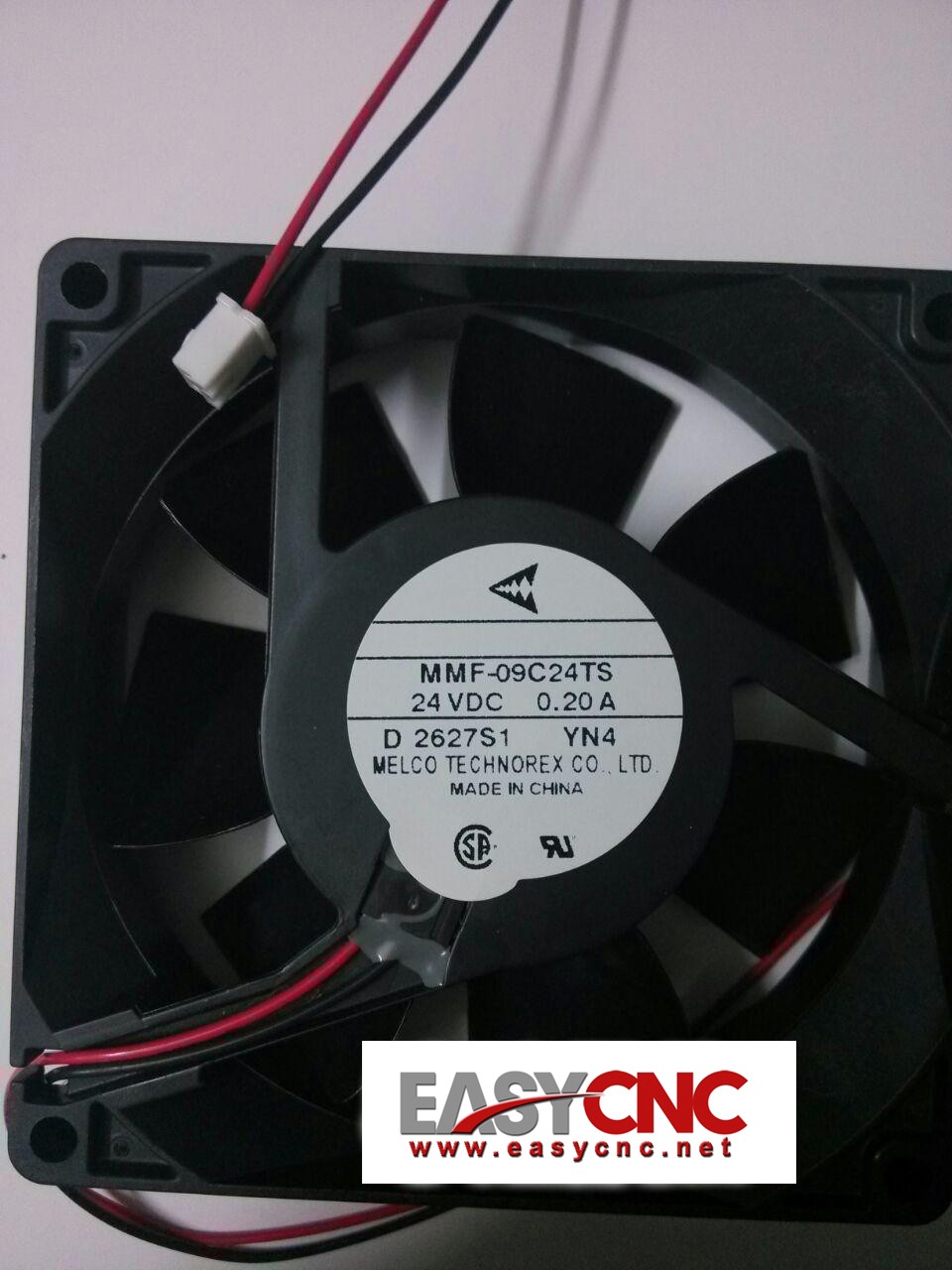 MMF-09C24TS-YN4 Mitsubishi fan 24vdc 0.20A 92*92*25mm new
