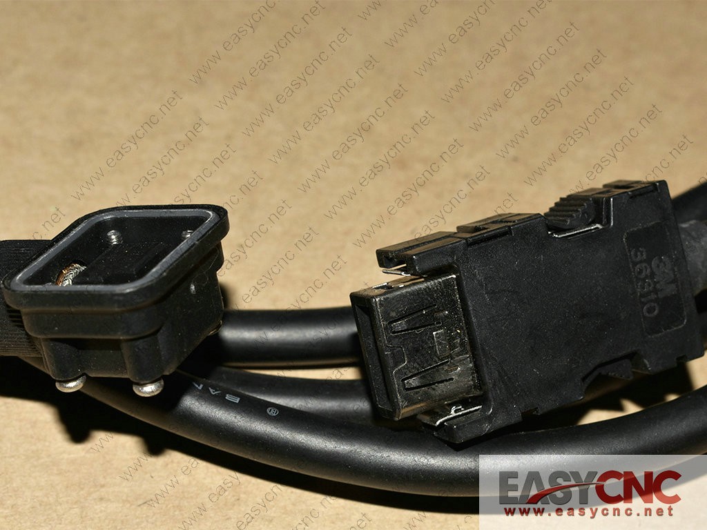 MR-J3ENCBL2M-A1-L Mitsubishi cable new