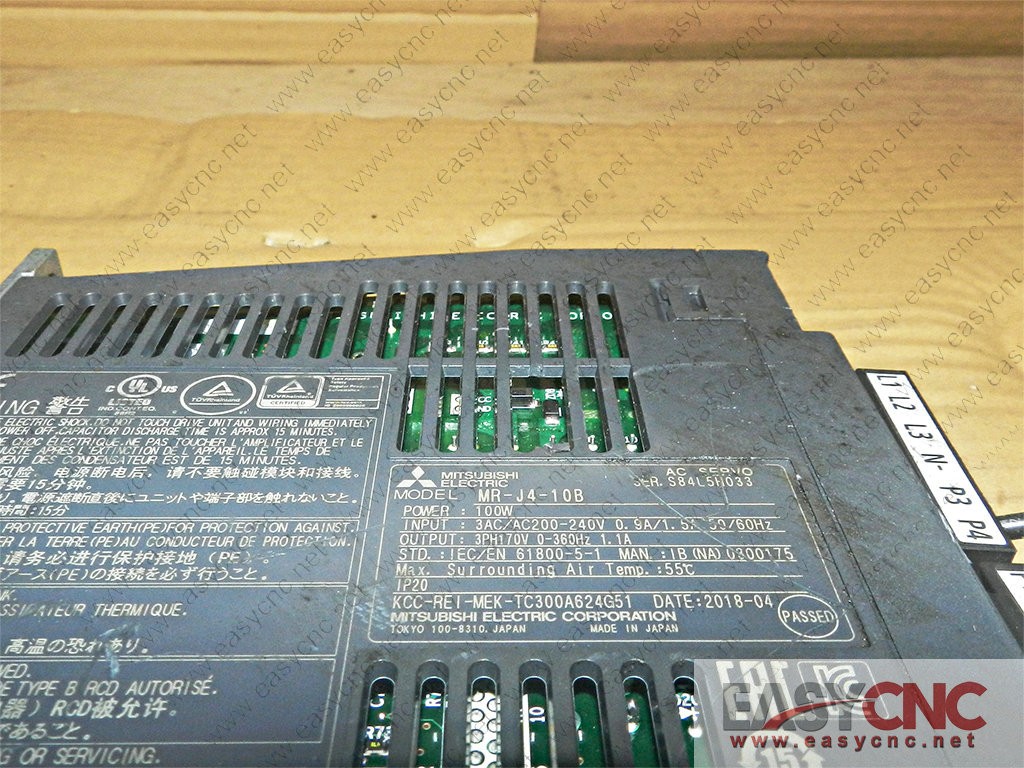MR-J4-10B Mitsubishi AC servo used
