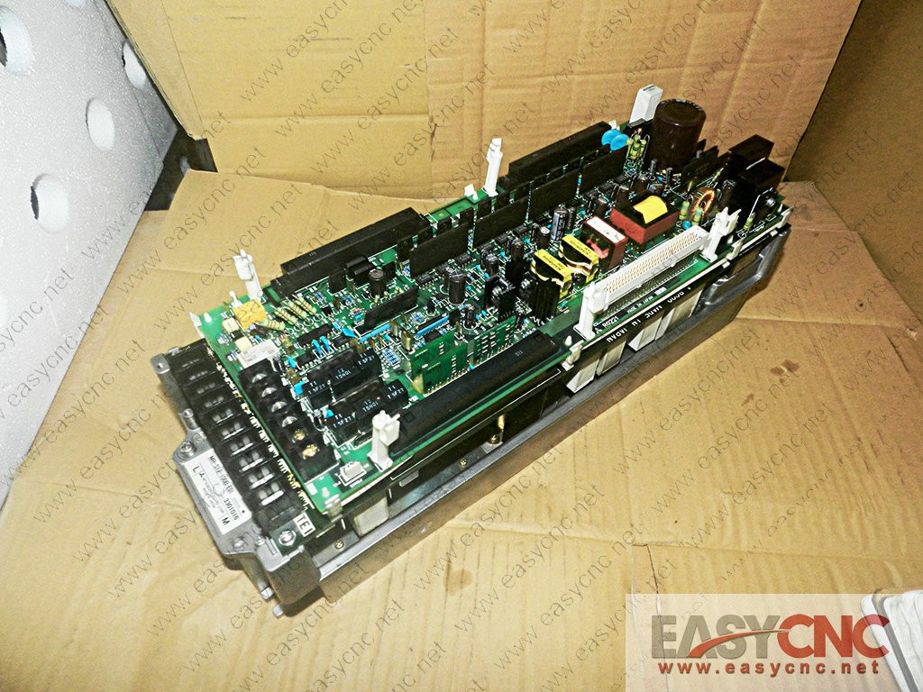 MR-S12-100B-E01 Mitsubishi servo drive used