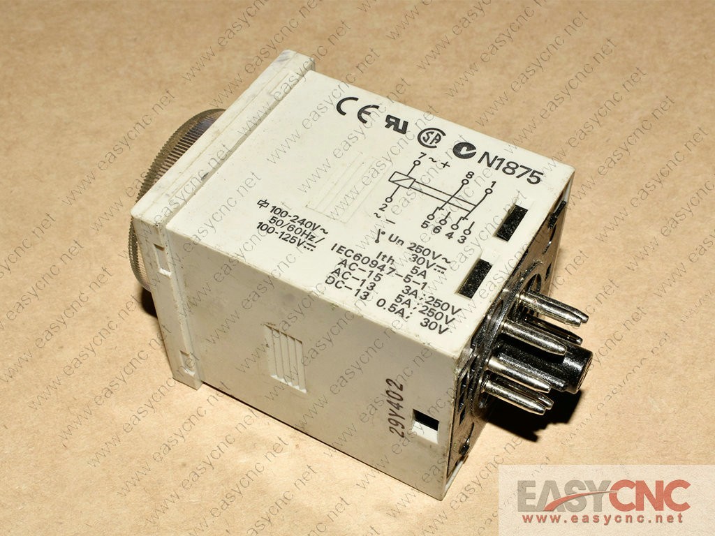 N1875 OMRON COUNTING unit used