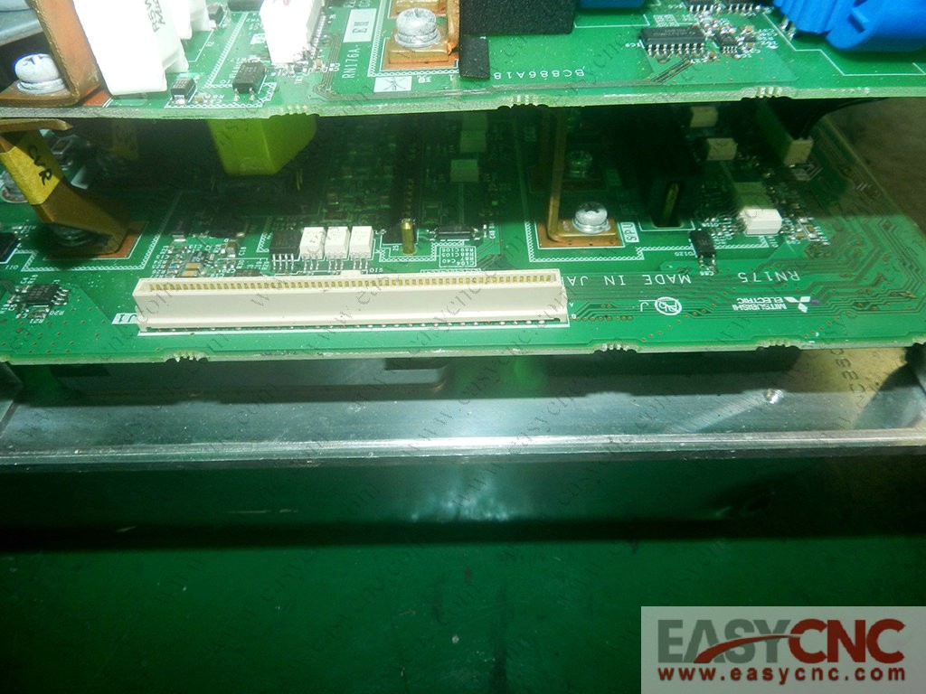RN175 Mitsubishi PCB used