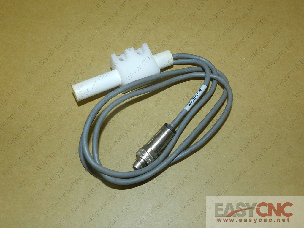 RRO2100579 muratec cable used