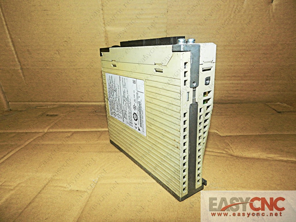 SGDV-1R6A01B Yaskawa servopack used