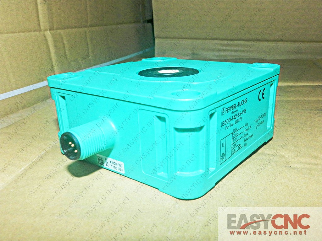 UB500-F42-E5-V15 Pepperl? sensor used