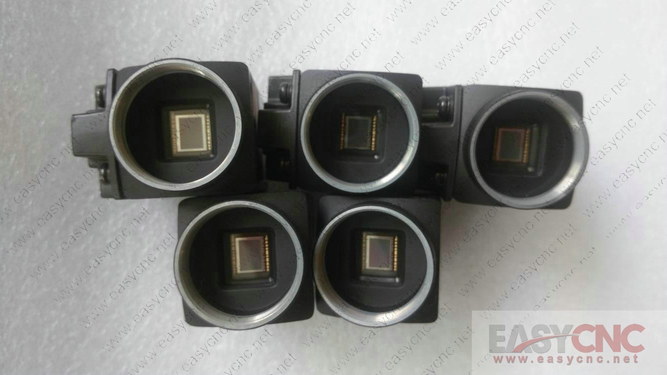 XG-200M Keyence ccd camera used