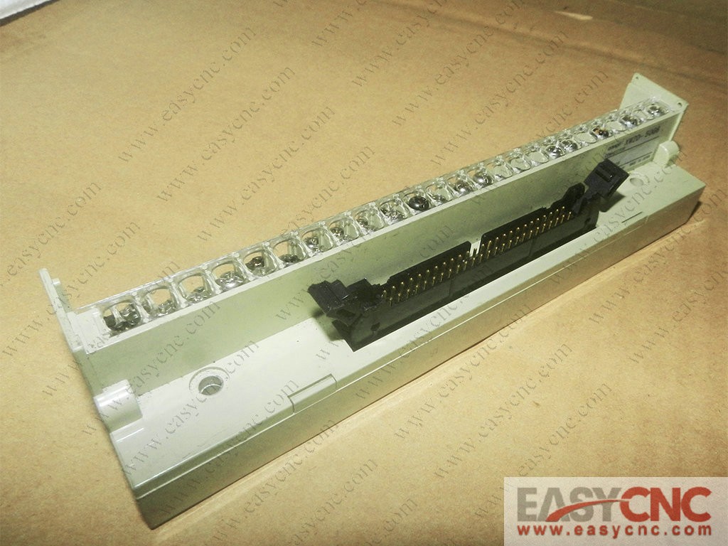 XW2D-50G6 Omron connector used