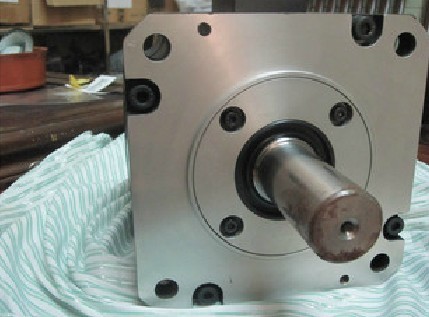 HC-SFS201B Mitsubishi servo motor used