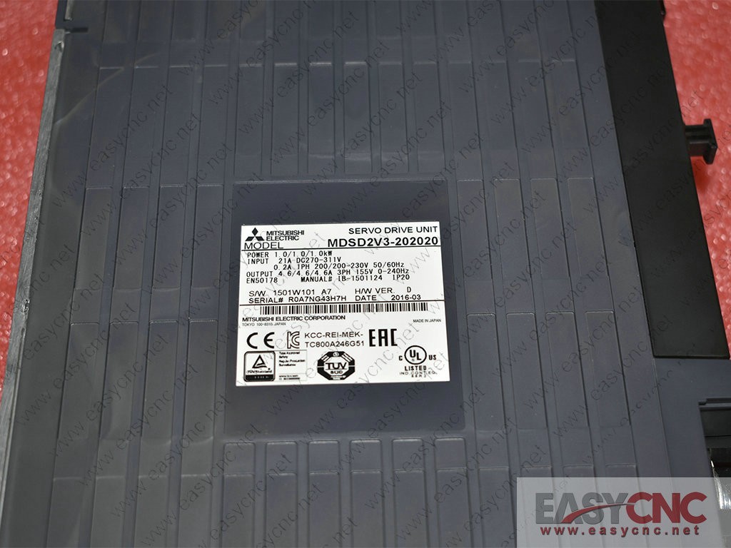 MDS-D2-V3-202020 MDSD2V3-202020 Mitsubishi servo driver unit used