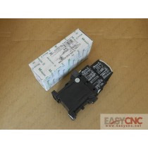 DIL 00M-G/22-SOND658 Moeller contector 24vdc new