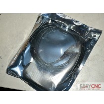 USB-R7A-CCA002P2 Cable new