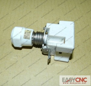 41-8746-300V30A Fuji fuse base new