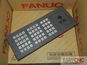 A02B-0323-C233 Fanuc MDI unit used