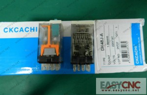 RXM4AB2BD 24V DC Schneider realy new