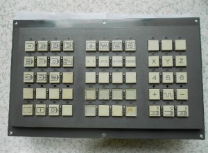A02B-0236-C231 Fanuc MDI unit with IO board A20B-8002-0020 used