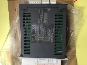 MR-J3-100A Mitsubishi servo unit new