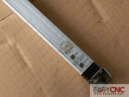 F3W-C084-D Omron safety light curtain used